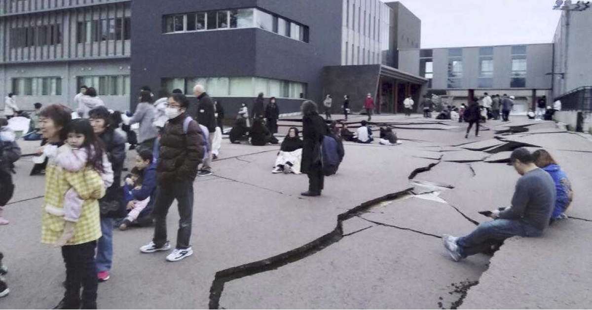 Alerta de tsunami no Japão após sismo de 7,6: População alertada a ir em zonas altas"