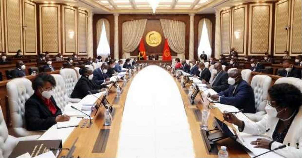 Plano de Endividamento prevê captar 7,5 mil milhões USD no estrangeiro e 4,6 mil milhões USD no mercado interno