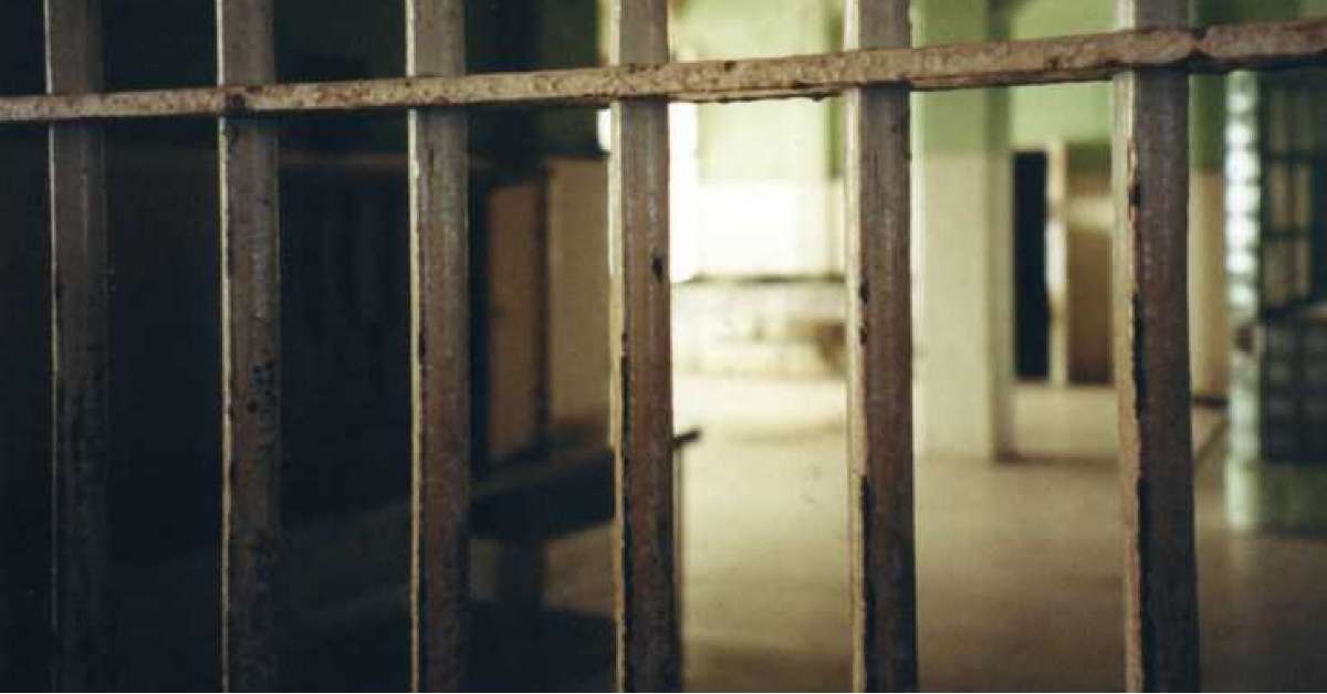 Adolescente de 15 anos de idade foi detido