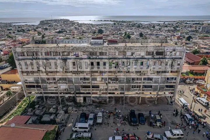 Três edifícios em Luanda são demolidos nos próximos dias