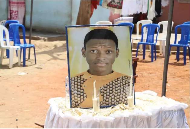Família do músico Caleb aguarda pela detenção dos supostos assassinos para realizar o funeral