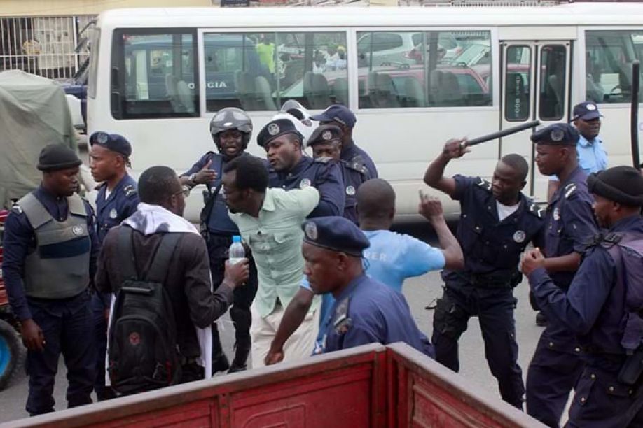 Angola cai no índice ‘Positivo de Paz’ e entra na lista dos países ameaçados pela violência nos próximos 10 anos