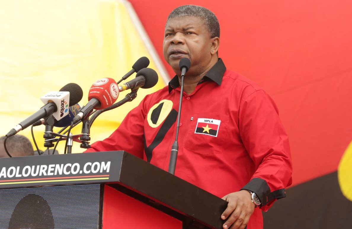 Solução dinástica? A curva apertada do Presidente e a (In)esperada resposta do MPLA