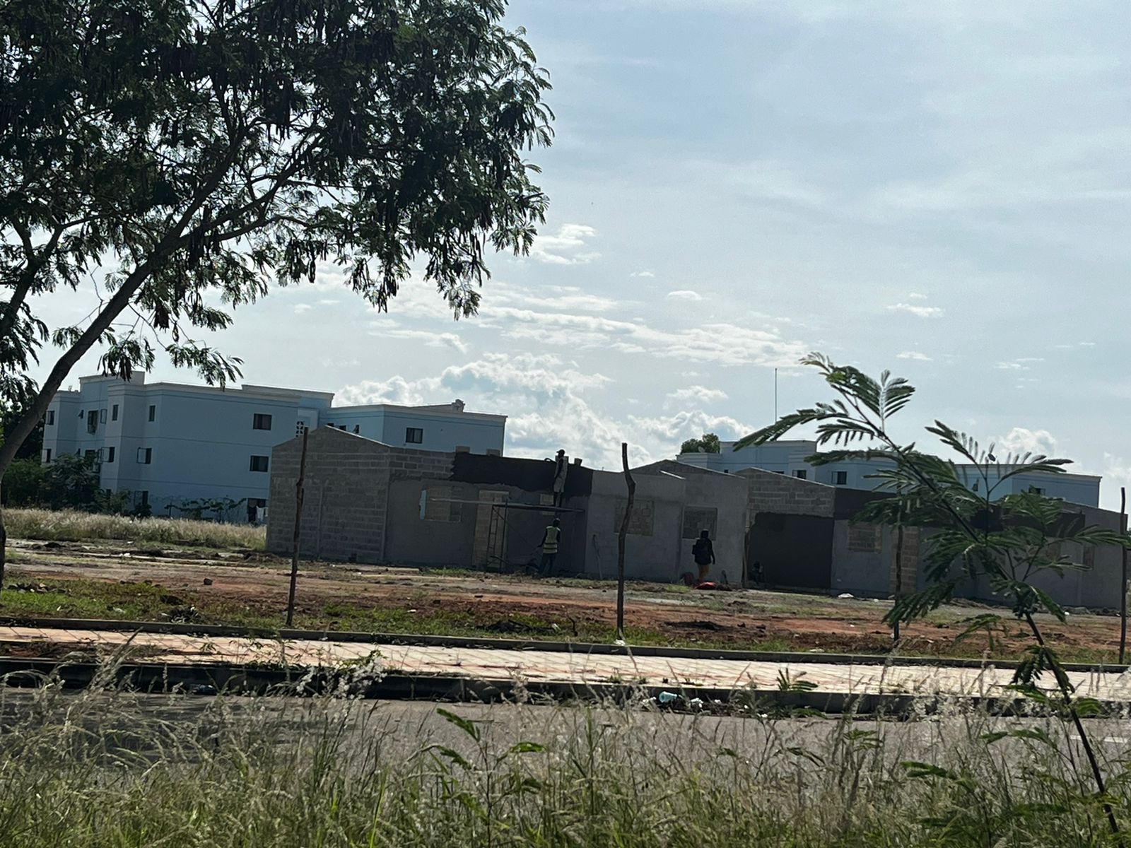 Administração do Icolo e Bengo distrai-se e invasores tomam contam do perímetro do novo aeroporto