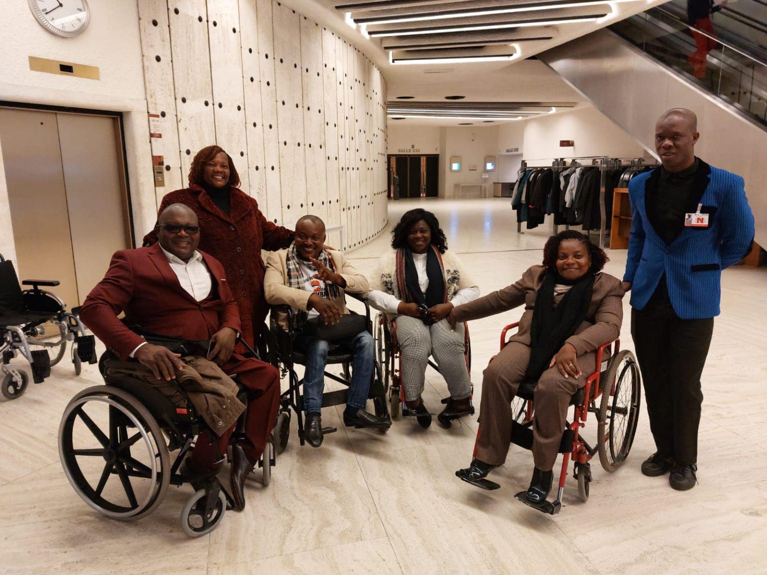 Práticas discriminatórias contra pessoas com deficiência podem ser discutidas no parlamento angolano