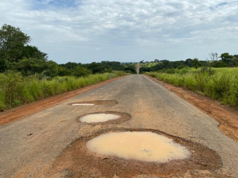 Falta de estradas leva mais de onze mil habitantes a abandonarem suas casas no Zaire