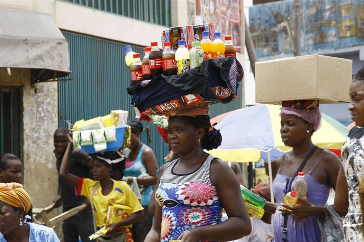 Proibida venda ambulante de animais vivos e bebidas alcoólicas em Angola