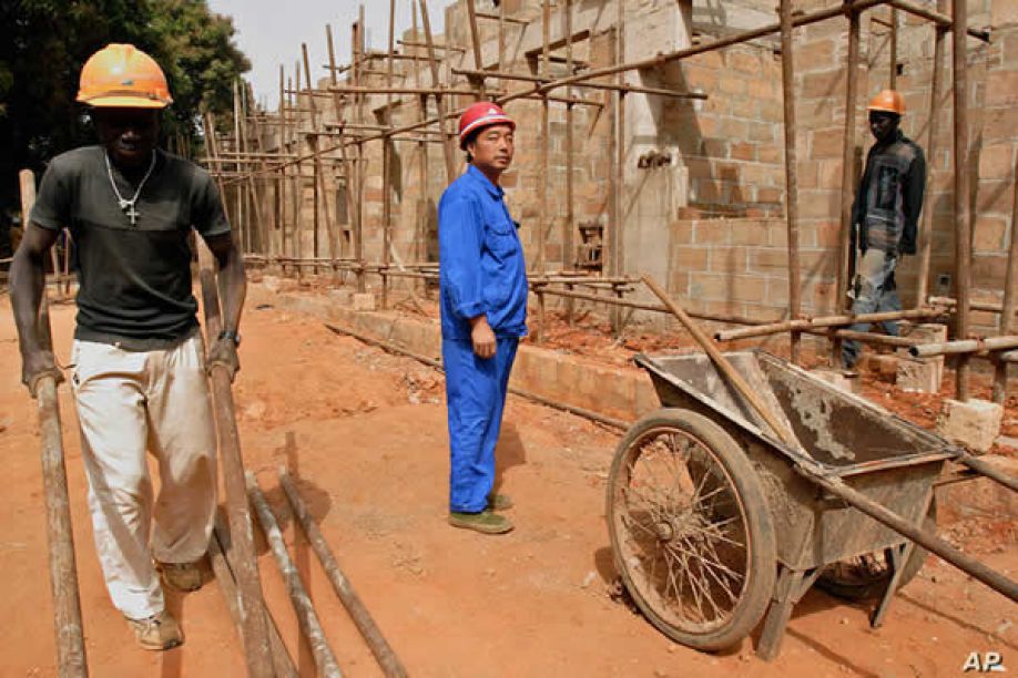 C.A.A.D exige fim de "maus-tratos" por empresários chineses em Angola