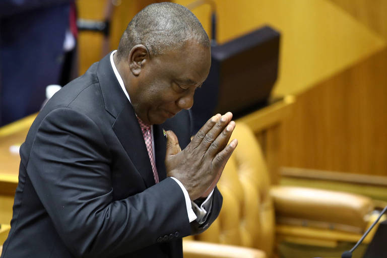 Ramaphosa reeleito presidente da África do Sul