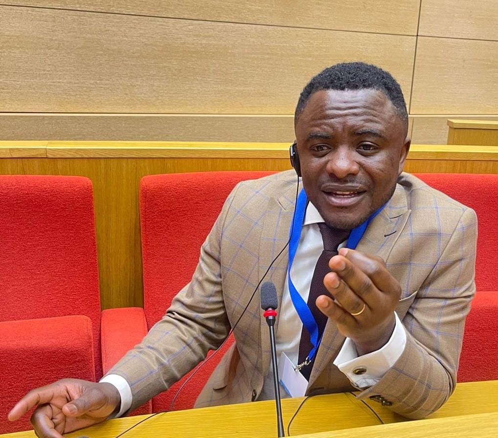 Dirigente da UNITA em França resiste à ideia da 3ª via política em Angola e apela à união para salvar a pátria