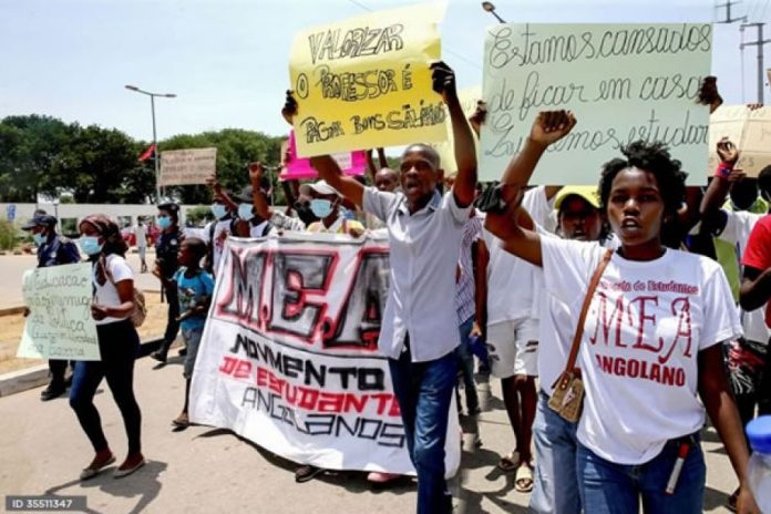 Conheça as escolas mais corruptas em Luanda – Cobram até 300 mil para inscrição