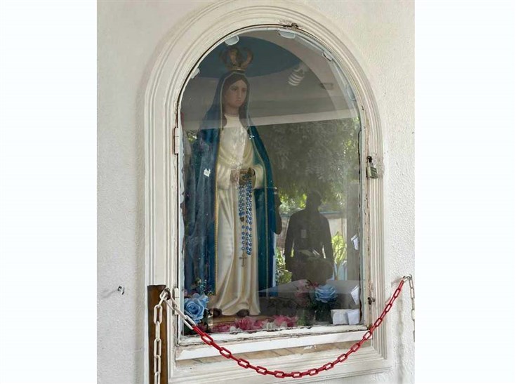 Viana: Fizeram de conta que iam à missa, mas foram roubar dinheiro e uma escultura à Igreja de São Francisco de Assis...acabaram detidos