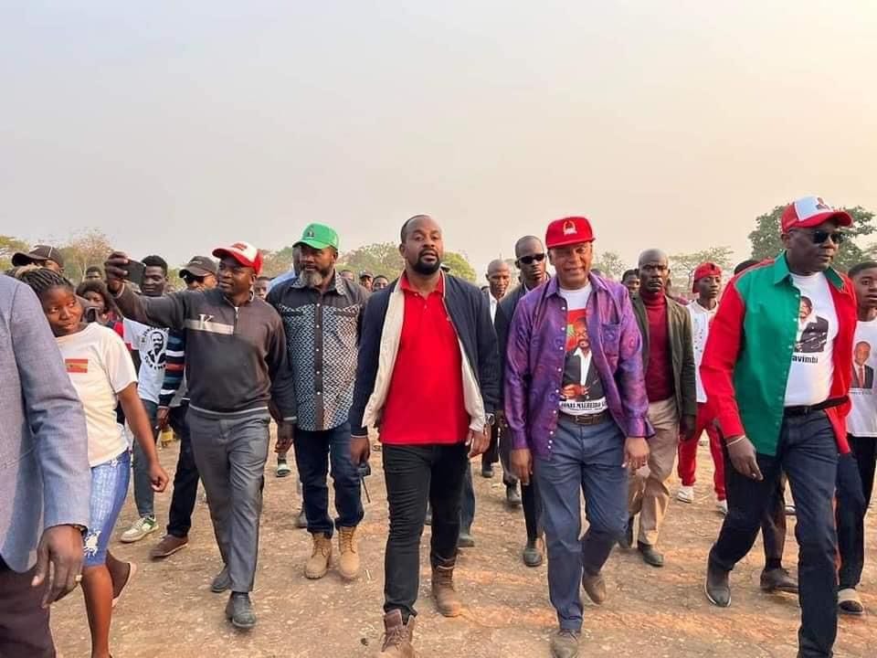 Acampamento Nacional da JURA reúne milhares de jovens em homenagem a Savimbi