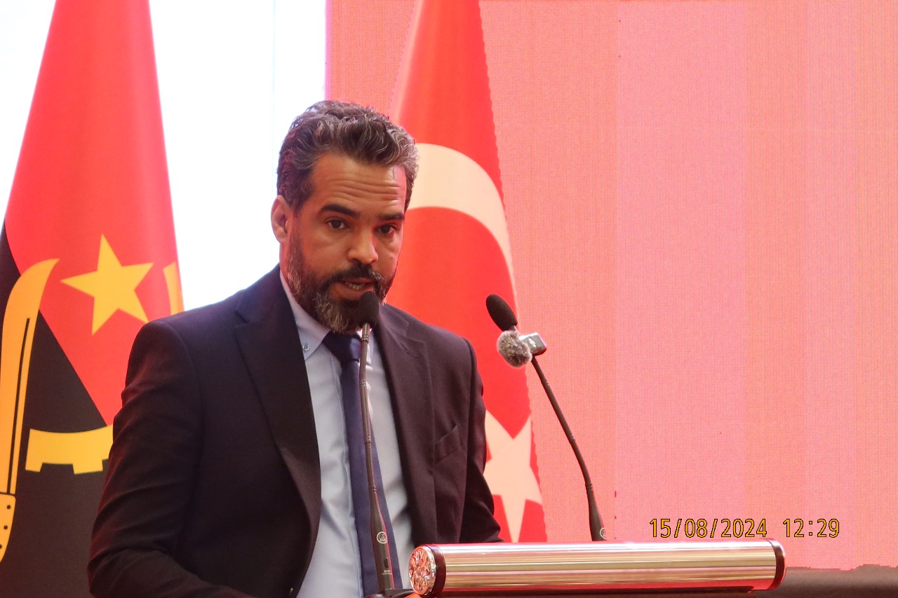 https://holdonangola.com/2024/08/15/west-wigs-tras-para-angola-turkish-air-cargo/