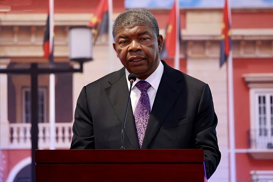 João Lourenço inimigo, o povo não está e nunca esteve contigo - Samussuku