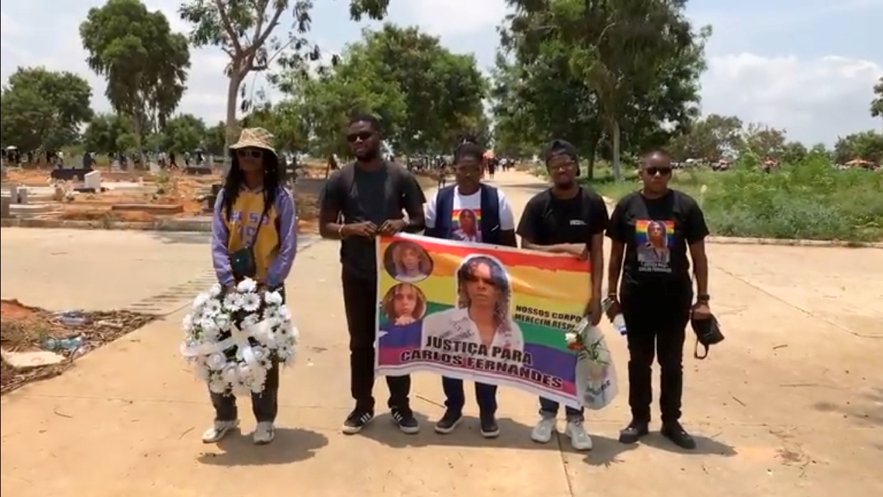 Associação Íris Angola presta homenagem a Carlos Fernandes com marcha e missa