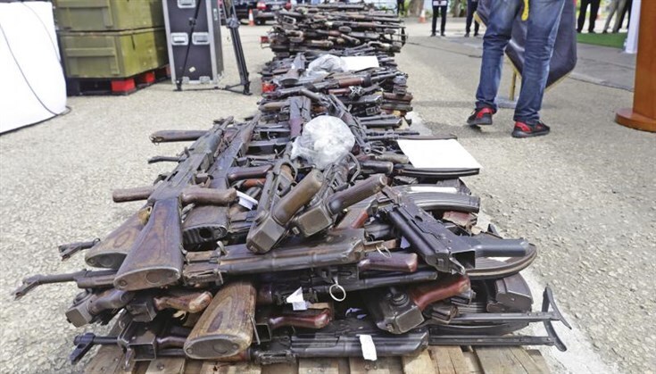 Polícia começa a desarmar de forma coerciva empresas de segurança privada – Em 2024 foram roubadas 254 armas de guerra dos seus paióis