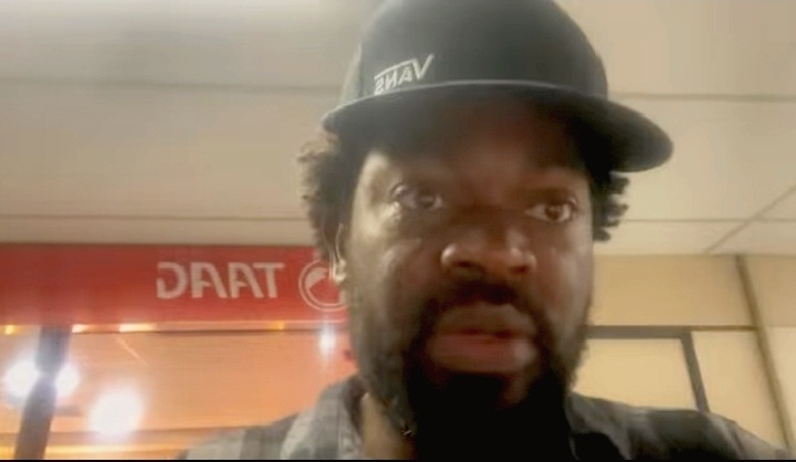 Activista Hitler Samussuku impedido de viajar para Angola em voo da TAAG