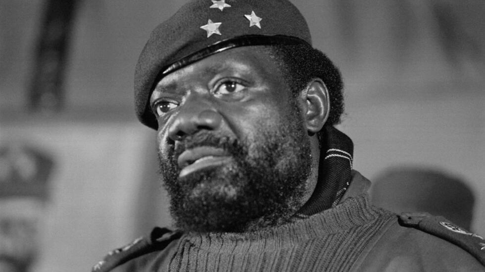 Ao cair da tarde, Jonas Savimbi lembrava Samanjolo