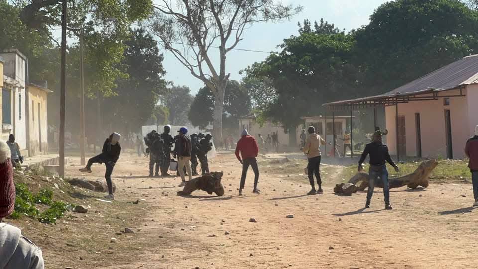 Deputados da UNITA mais uma vez atacados no Huambo