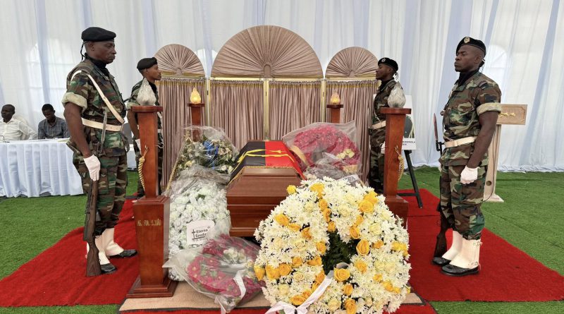 UNITA em França exige investigação à morte de deputado Diamantino Mussokola