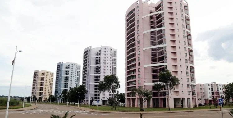 Tribunal de Viana ordena despejo de 80 famílias na Urbanização Vida Pacífica