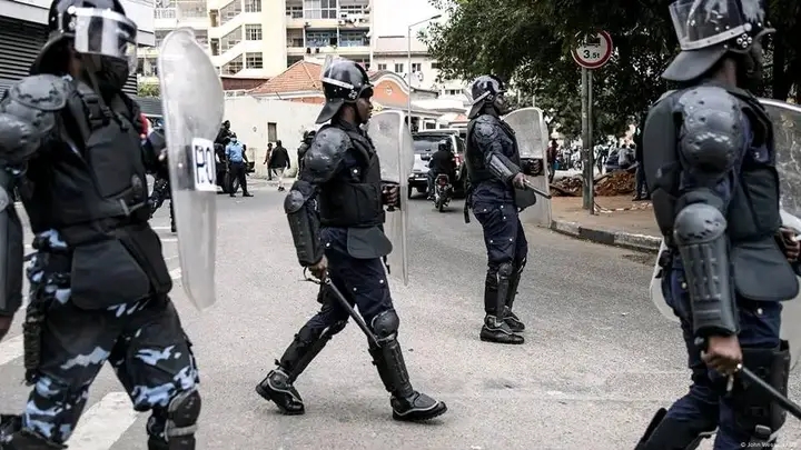 Reunião extraordinária do Conselho da República analisa situação de segurança no país.