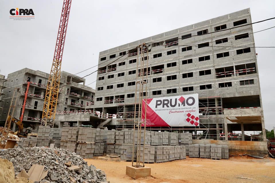 Presidente autoriza compra de equipamentos para o hospital “Pedalé” em Luanda