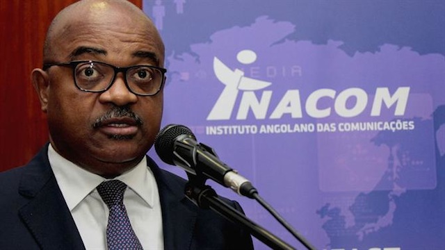 Profissionais ameaçam parar serviços após incumprimento das promessas salariais.
