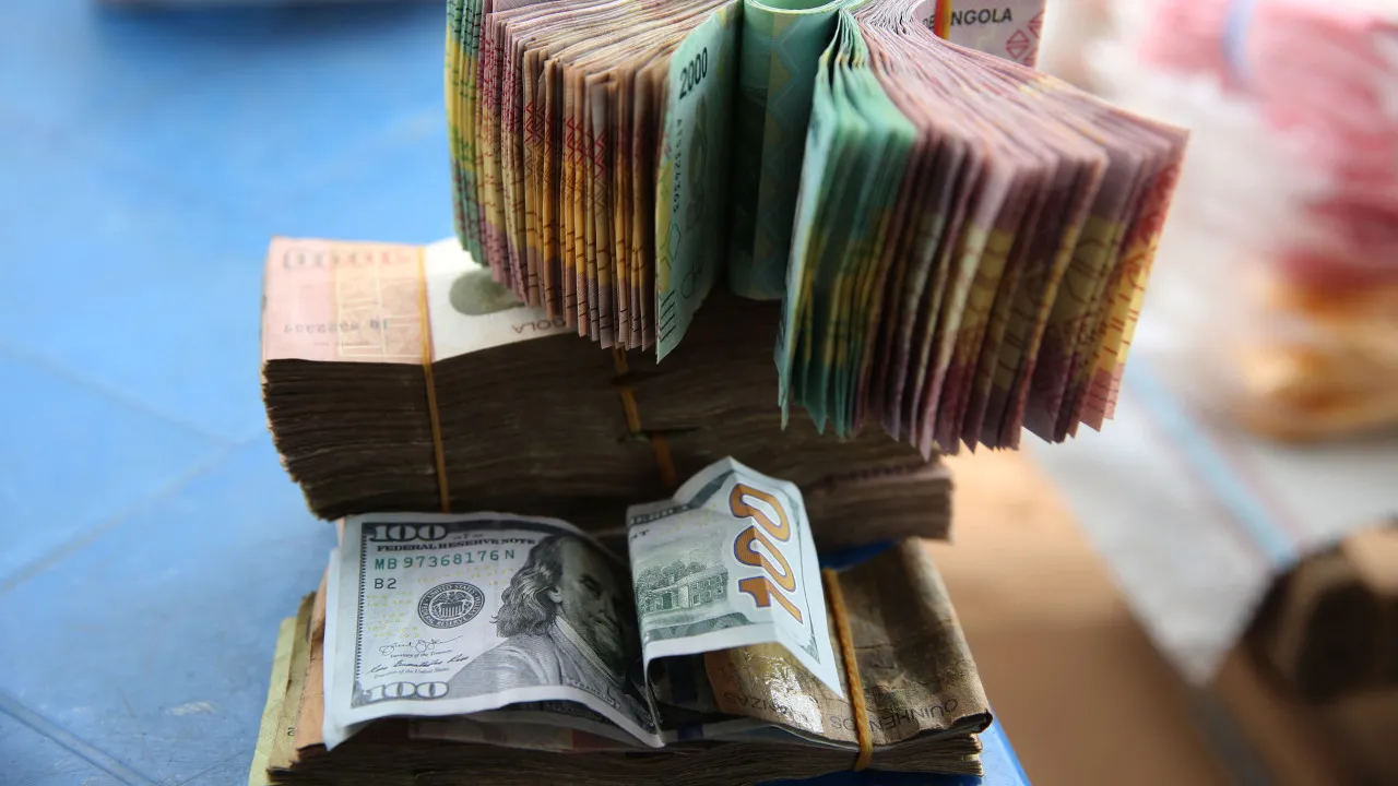 Ministério das Finanças divulga Conta Geral do Estado com superavit em 2024.