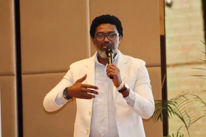 Participantes do Seminário sobre Democracia Eleitoral em Moçambique, realizado em Maputo, sob organização do IMD e parceiros.