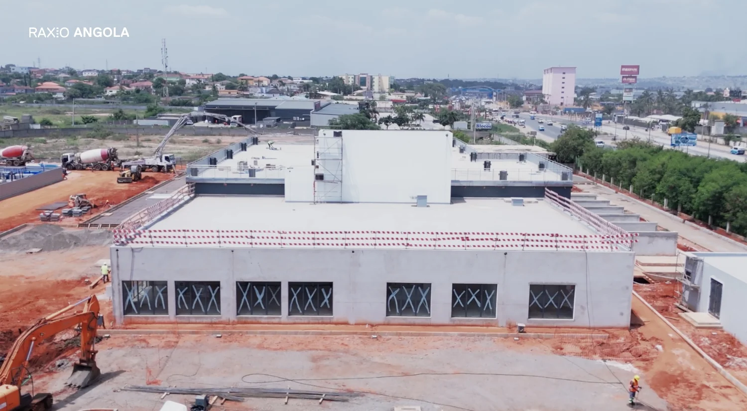 Instalações do primeiro centro de dados neutro da Raxio em Angola, localizado no município de Cacuaco.