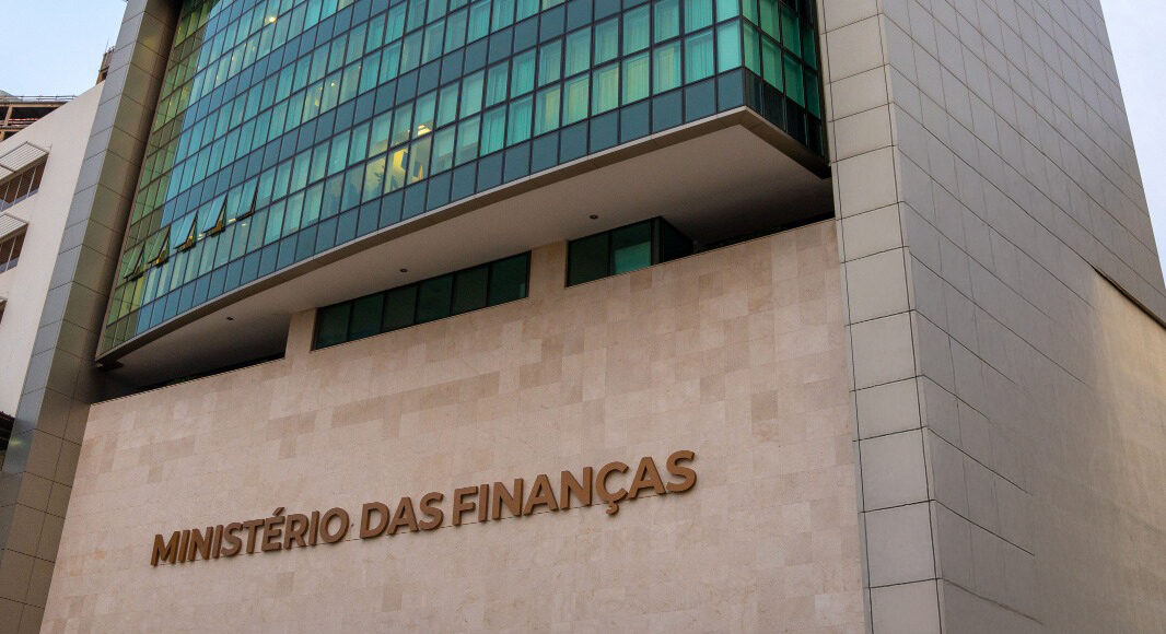 País mobiliza recursos no mercado japonês para financiar programas prioritários do Governo.