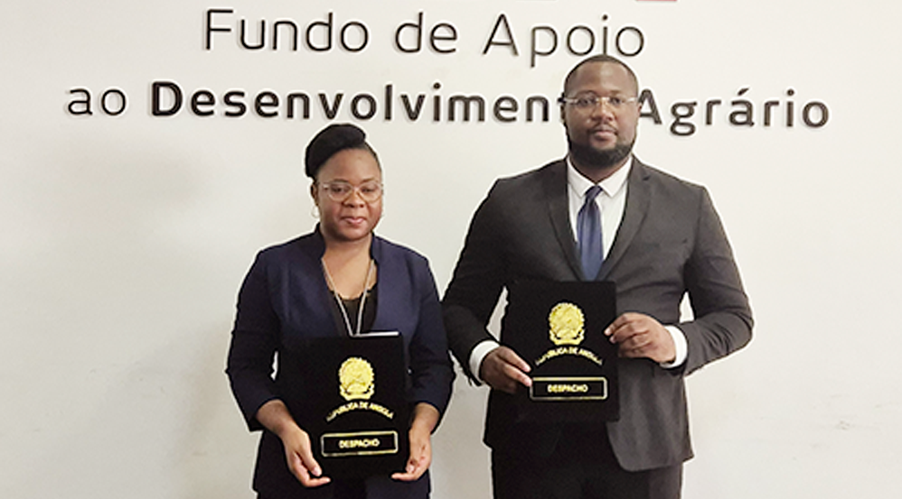 Assinatura do memorando entre FADA e ANJE-Angola para apoiar jovens empreendedores agrícolas.