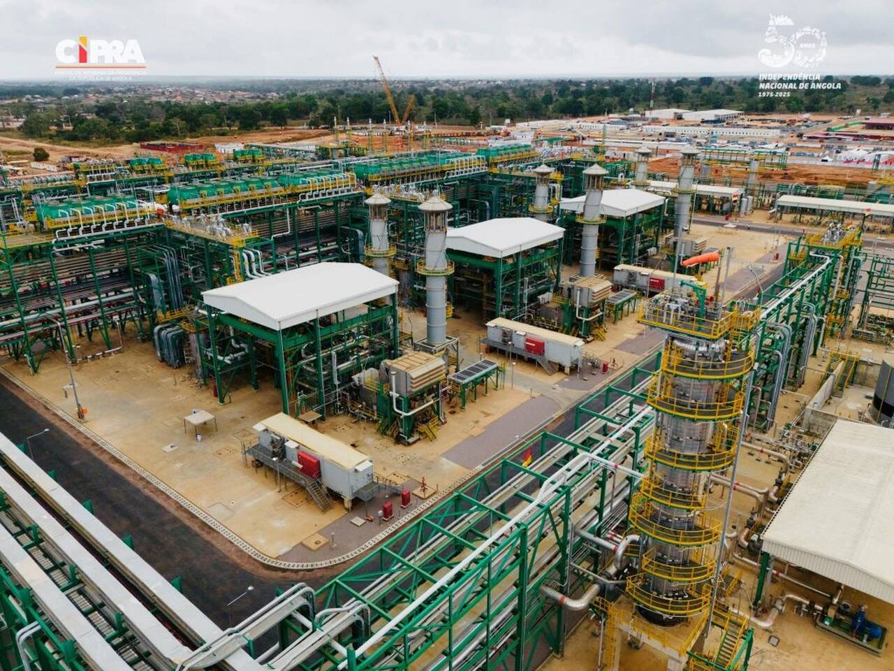 Angola mantém metas de três novas refinarias e reforça produção de combustíveis até 2027