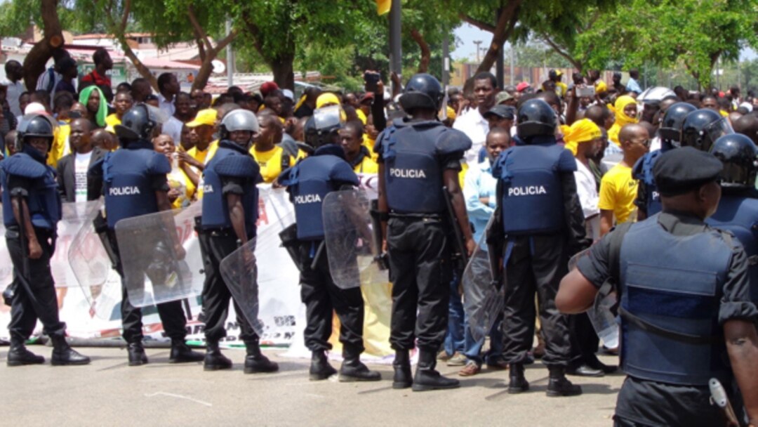 HRW denuncia abusos policiais e contra liberdade de imprensa em Angola
