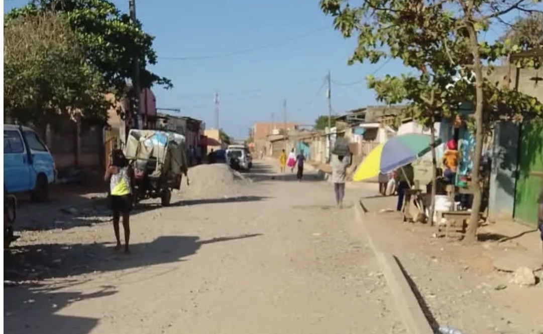 Bairro Uíge enfrenta crise de serviços básicos