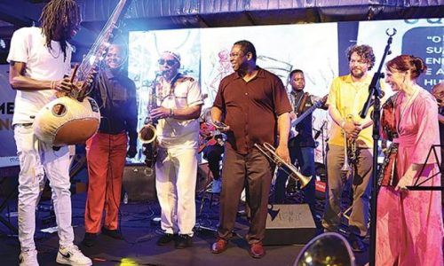 Talentos em destaque no "Festival Internacional de Jazz" na Baía de Luanda